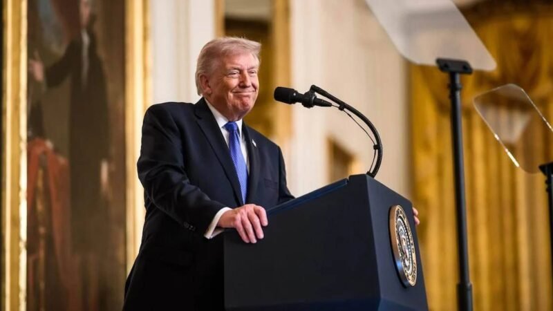 DONALD TRUMP PROPONE EXTRAER PETRÓLEO EN ORMUZ Y ‘HACERSE RICOS’