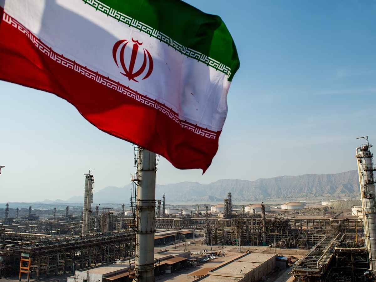 IRÁN RECHAZA PROPUESTA DE PAZ Y PRESENTA PLAN DE 10 PUNTOS