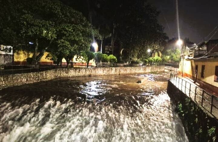 TORMENTA NOCTURNA CAUSA ESTRAGOS MENORES EN ORIZABA 