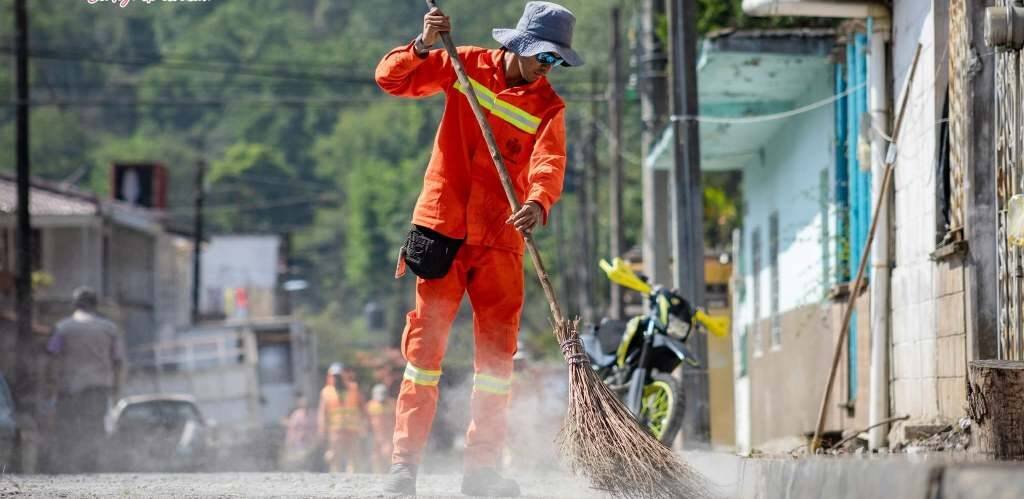 ORIZABA RETIRA MÁS DE MIL TONELADAS DE CACHARROS, LLANTAS Y ELECTRÓNICOS