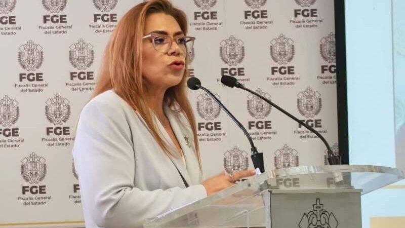 DICTAN ORDEN DE APREHENSIÓN CONTRA POLICÍAS ESTATALES QUE MATARON A DOCTORA