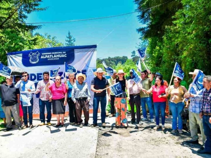 ALEJANDRO ALFONSO PONE EN MARCHA PROGRAMA DE BACHEO EN ALPATLÁHUAC