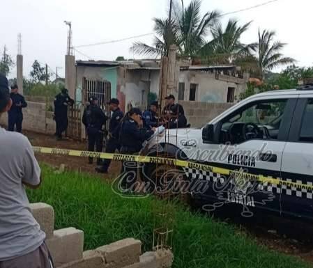 ENCUENTRAN A DOS EJECUTADOS EN UNA CASA