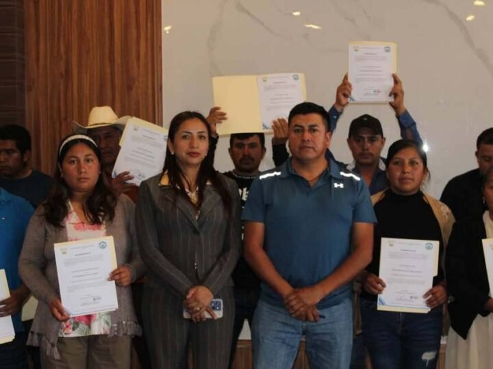 SE REUNE ALCALDE CON JUECES DE MANZANA