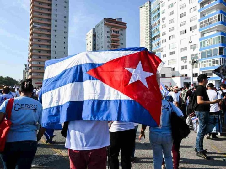 DONALD TRUMP ENDURECE SANCIONES CONTRA CUBA