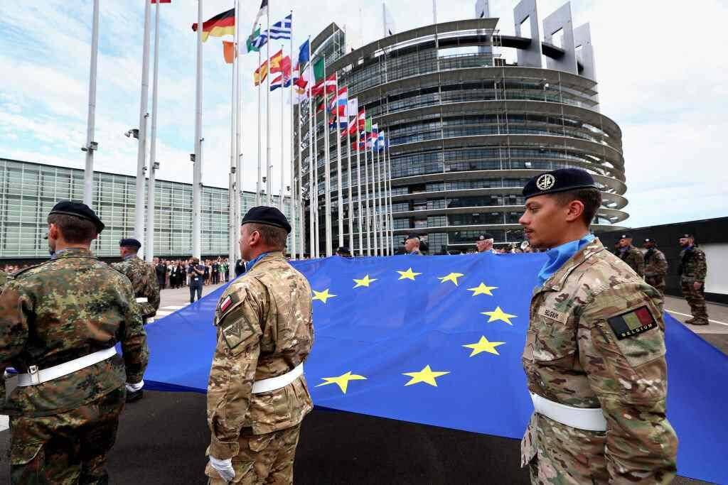 ALEMANIA PIDE REFORZAR LA DEFENSA EUROPEA TRAS RETIRADA DE TROPAS DE EU
