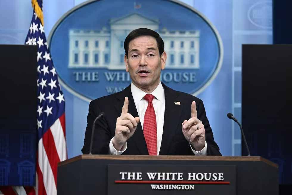 RUBIO NIEGA BLOQUEO PETROLERO A CUBA; LA HABANA LO ACUSA DE MENTIR