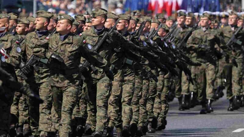 POLONIA ASPIRA TENER EL MAYOR EJÉRCITO DE EUROPA