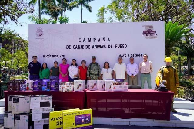 INICIA CAMPAÑA DE CANJE DE ARMAS EN LA EXPLANADA DEL PARQUE 21 DE MAYO