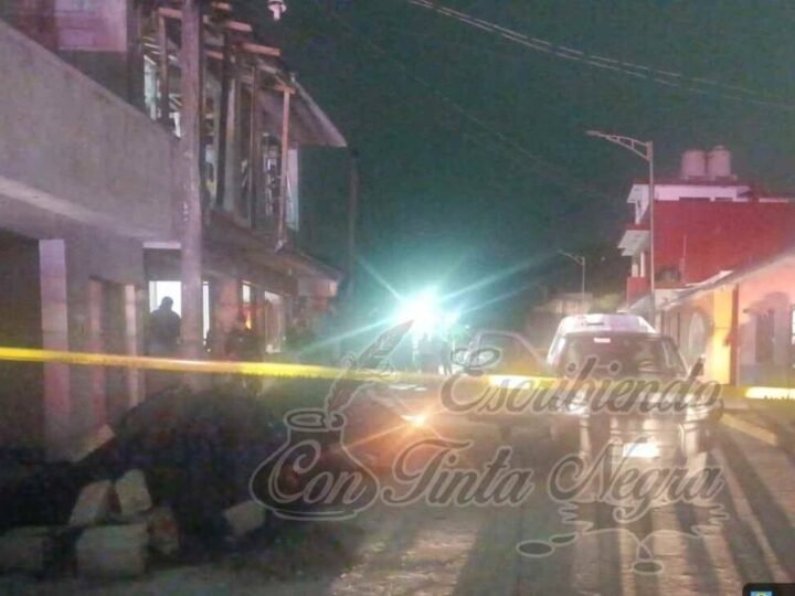 MUERE ALBAÑIL ELECTROCUTADO