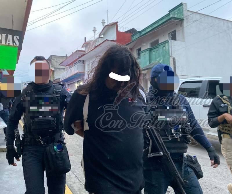 CAPTURAN A PRESUNTO NARCO MENUDISTA EN TLALTETELA