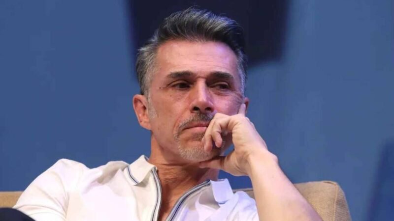 SERGIO MAYER RENUNCIA A MORENA; ALUDE MOTIVOS PERSONALES