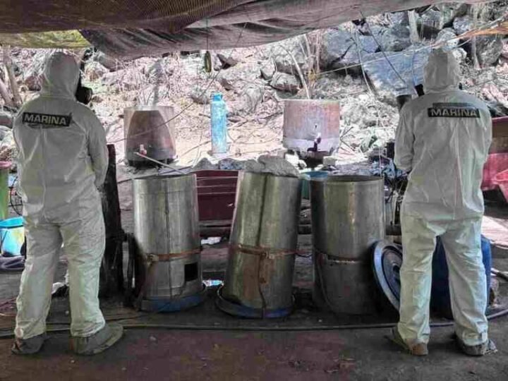 NIGERIA DESMANTELA MEGA LABORATORIO DE METANFETAMINA; ARRESTA A TRES MEXICANOS EN OPERATIVO