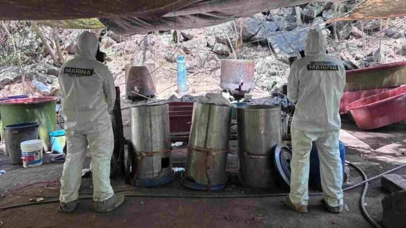 NIGERIA DESMANTELA MEGA LABORATORIO DE METANFETAMINA; ARRESTA A TRES MEXICANOS EN OPERATIVO