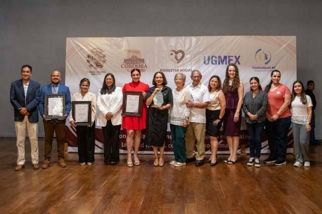 CONCLUYE LA SEMANA DE LA SALUD MENTAL CON EL PREMIO ESTATAL DE PSICOLOGÍA