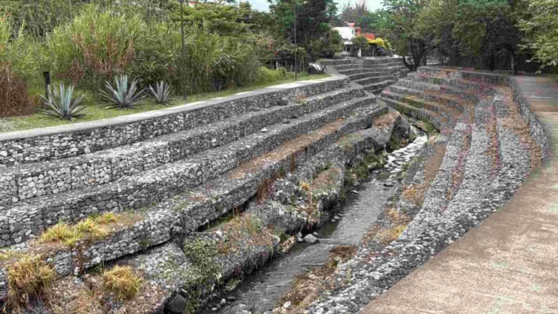 CONAGUA Y AYUNTAMIENTO DE ORIZABA AGILIZAN REPARACIÓN DE MUROS GAVIÓN EN EL RÍO ORIZABA