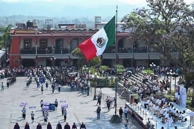 CONMEMORAN BATALLA DE CÓRDOBA