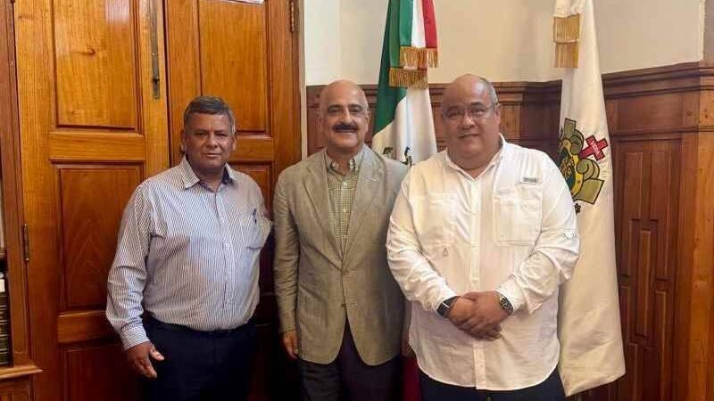 GESTIONA ALCALDE DE FORTÍN APOYOS ANTE GOBIERNO DEL ESTADO