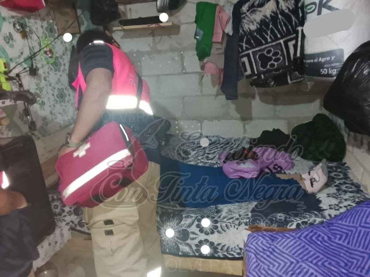 JOVEN ESCAPA POR LA PUERTA FALSA