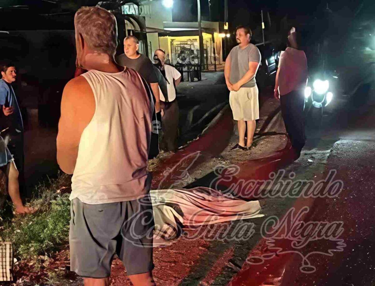 CAMIONETA ATROPELLA Y MATA A ADULTO MAYOR