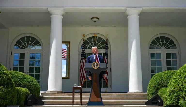 “LOS CÁRTELES GOBIERNAN MÉXICO Y NADIE MÁS”: DONALD TRUMP