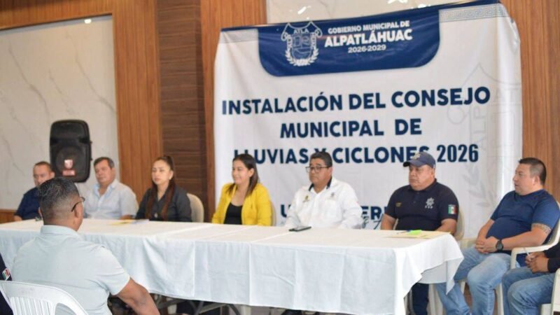 INSTALAN CONSEJO DE PROTECCIÓN CIVIL EN ALPATLÁHUAC