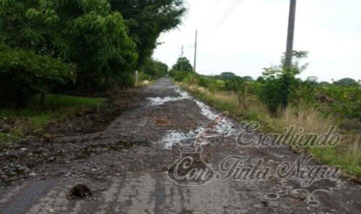 CAMINOS DE ZENTLA, EN EL ABANDONO
