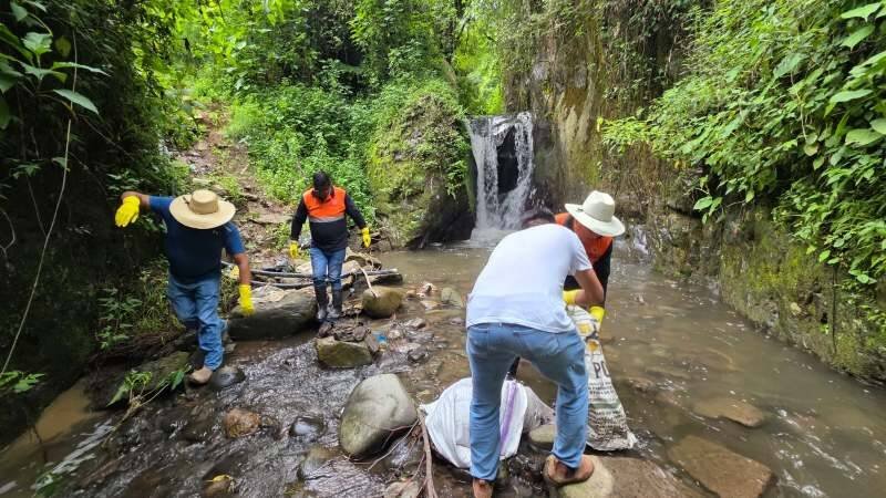 EMPRENDE AYUNTAMIENTO DE ALPATLÁHUAC ACCIONES PARA RESCATE DE ESPACIOS NATURALES