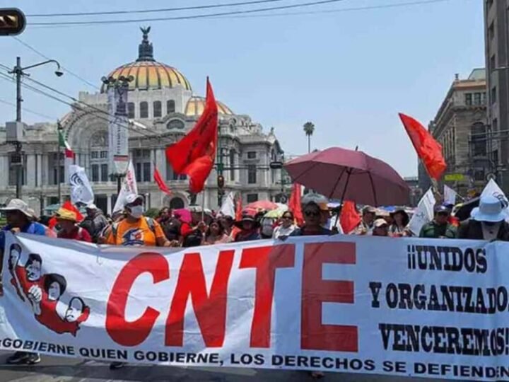 LA CNTE EVALÚA DECRETAR UN RECESO Y RETIRAR PLANTONES
