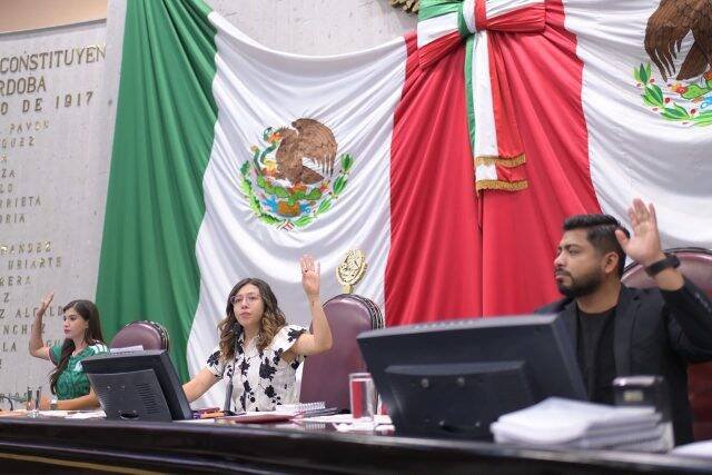 RECIBE CONGRESO PROPUESTA DE SANEAMIENTO FINANCIERO MUNICIPAL
