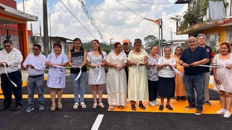 INAUGURA ALCALDE DE FORTÍN PRIMERA OBRA DE SU ADMINISTRACIÓN 