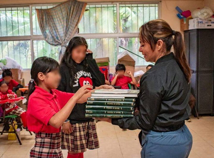 LLEVAN SERVICIOS A PLAN DE AYALA EN IXHUATLÁN DEL CAFÉ