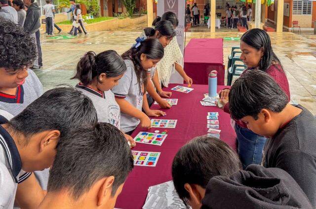 CELEBRAN FERIA DE PREVENCIÓN EN ESCUELAS DE CÓRDOBA