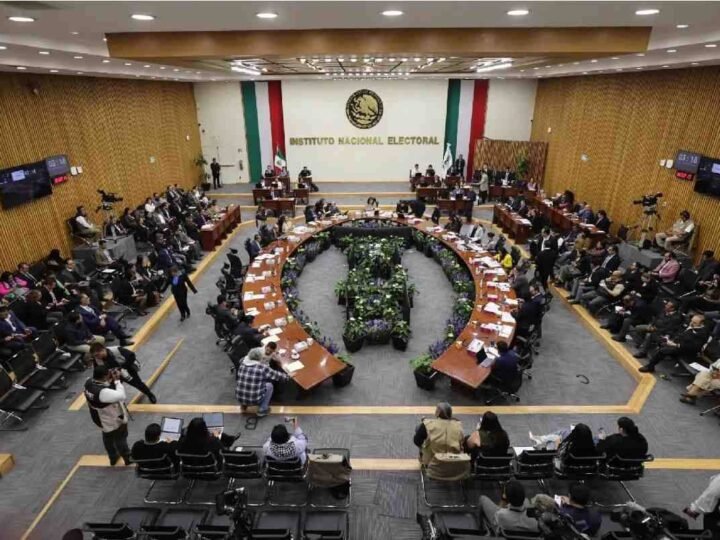 NACEN DOS NUEVOS PARTIDOS EN MÉXICO; AMBOS TENDRÁN QUE CAMBIAR SUS NOMBRES