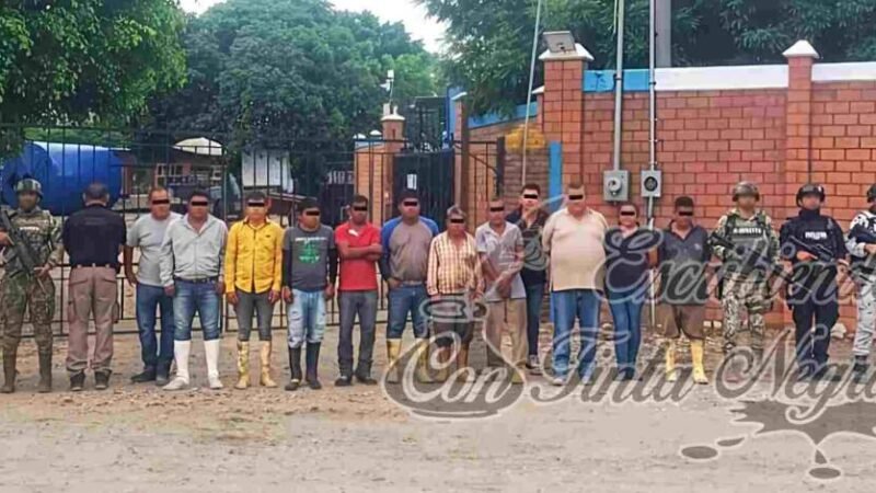 LIBERAN A DETENIDOS CON HUACHICOL