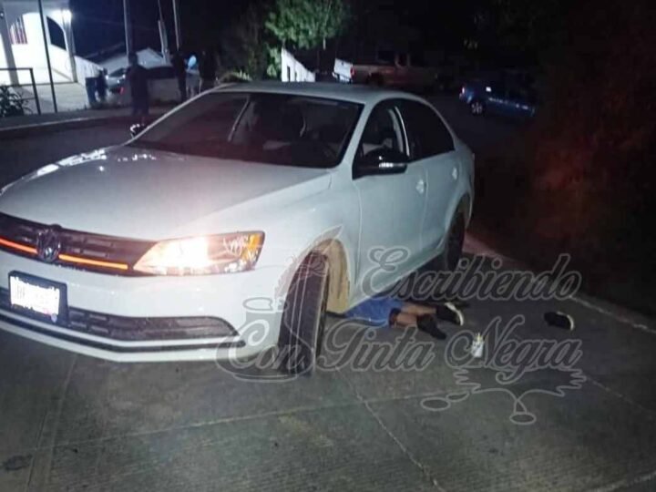 JOVENCITA MUERE APLASTADA POR AUTO
