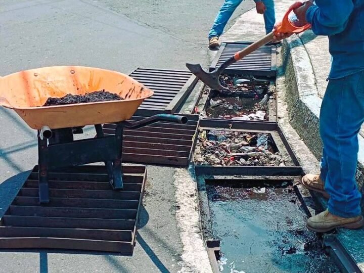ORIZABA REFUERZA LA INFRAESTRUCTURA URBANA CON MÁS DE 12 CUADRILLAS EN ACCIÓN 