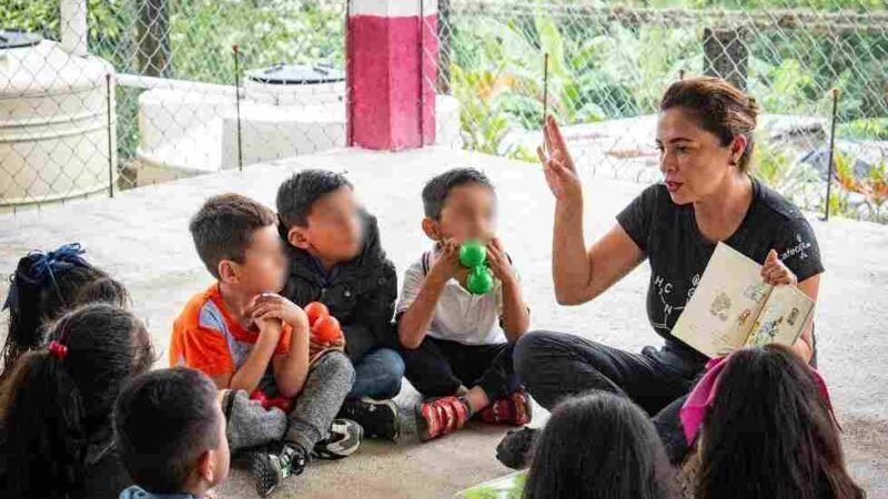 LLEVAN SERVICIOS A SAN JOSÉ DE LOS NARANJOS DE IXHUATLÁN
