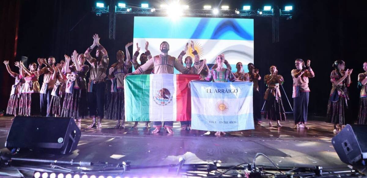 ORIZABA VIBRA EN LA CUARTA GALA DEL FESTIVAL INTERNACIONAL DEL FOLKLORE