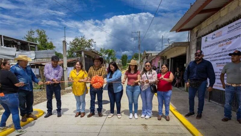 INAUGURA ALCALDE DE COSCOMATEPEC OBRA EN COLONIA VÁSQUEZ VELA