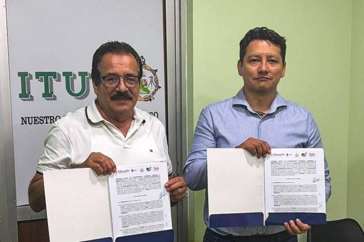 AYUNTAMIENTO DE TOTUTLA FIRMA CONVENIO CON TECNOLÓGICO DE ÚRSULO GALVÁN