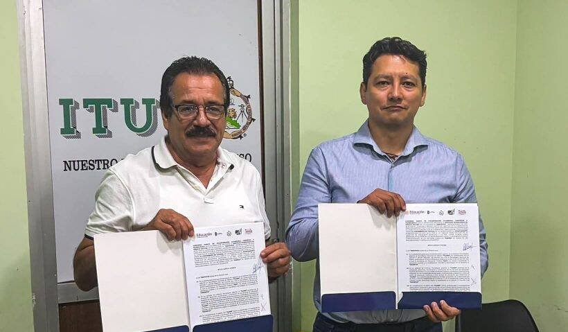 AYUNTAMIENTO DE TOTUTLA FIRMA CONVENIO CON TECNOLÓGICO DE ÚRSULO GALVÁN