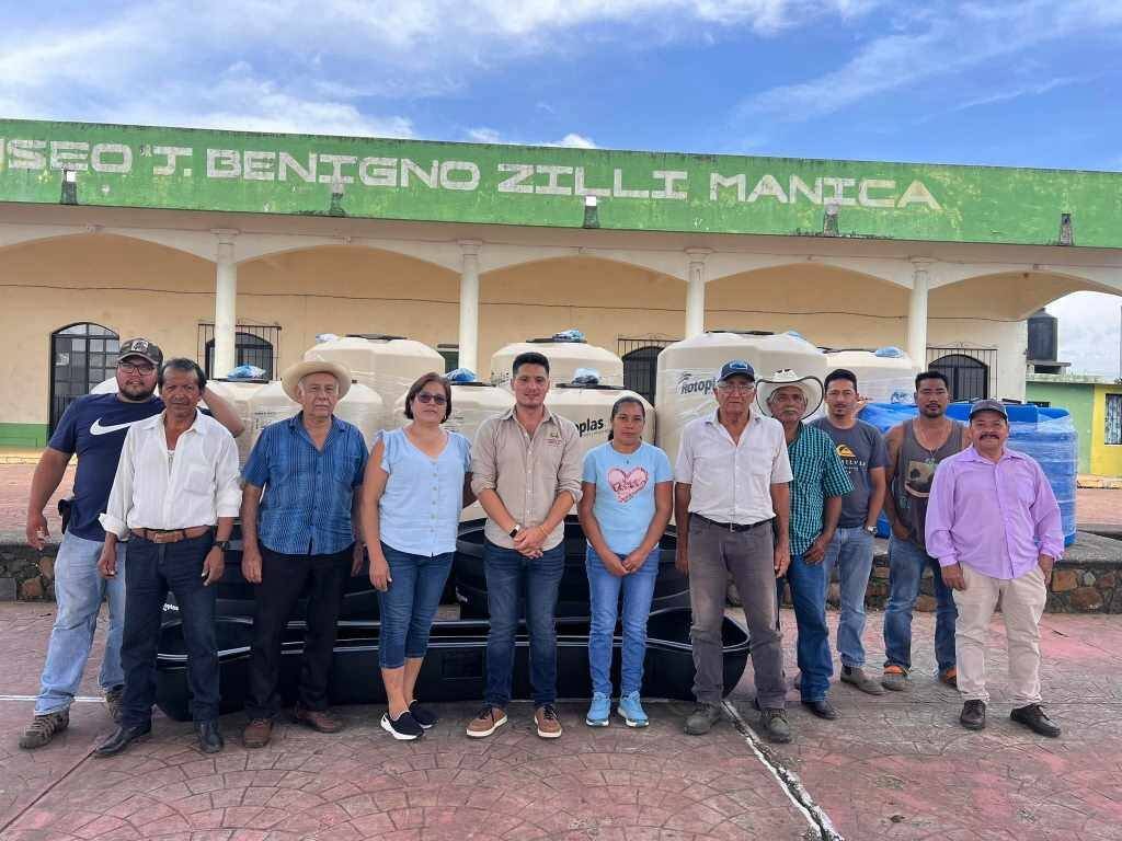 ENTREGA DEL PROGRAMA “MEJORANDO TU VIVIENDA”
