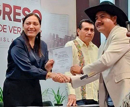 RECONOCEN A CALCAHUALCO POR ELABORACIÓN DE PLAN MUNICIPAL