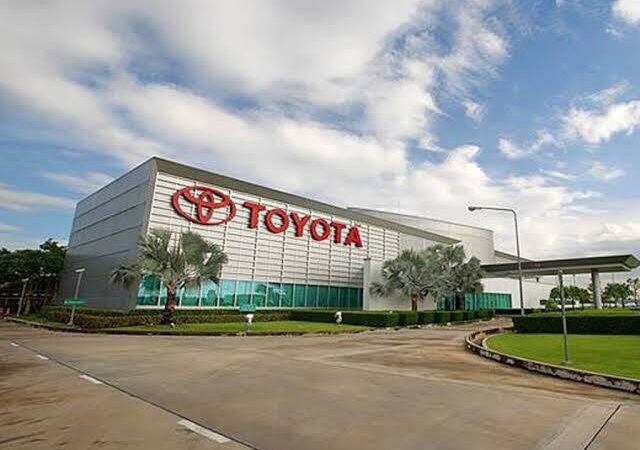 TOYOTA MANTENDRÁ SU PRODUCCIÓN Y EMPLEOS EN MÉXICO