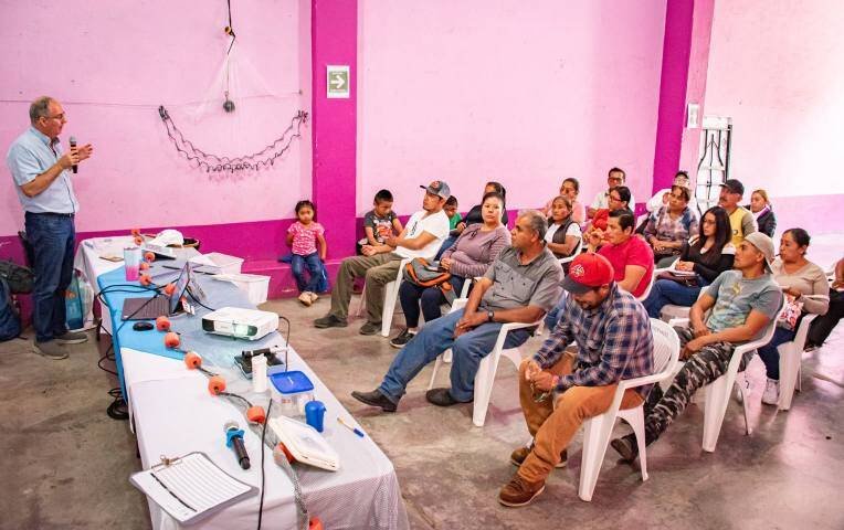 REALIZAN CURSO DE ACUACULTURA EN IXHUATLÁN DEL CAFÉ