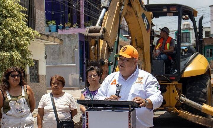 ALCALDE DE FORTÍN PONE EN MARCHA OBRA EN SANTA LETICIA