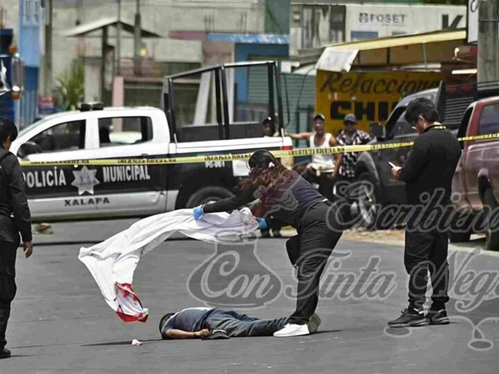 MUERE AL CAER DE  CUATRI MOTO