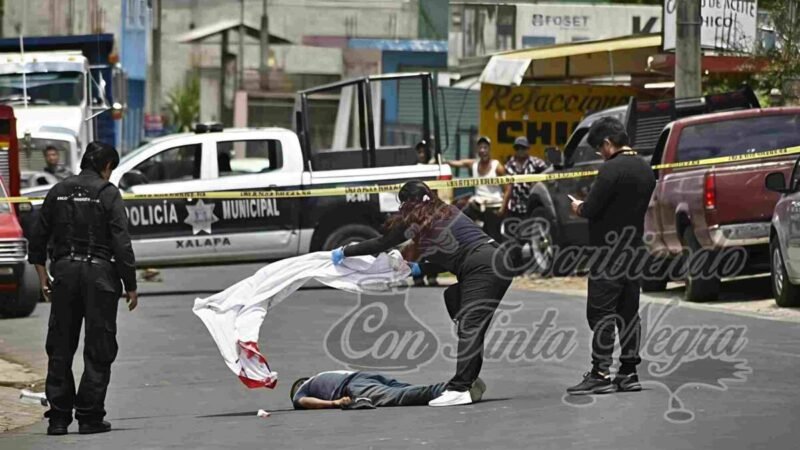 MUERE AL CAER DE  CUATRI MOTO