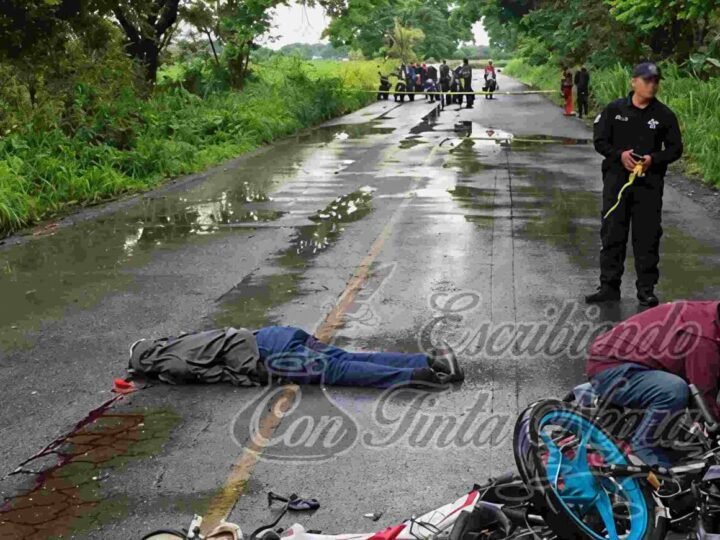 CHOCAN MOTOS DE FRENTE; HAY UN MUERTO